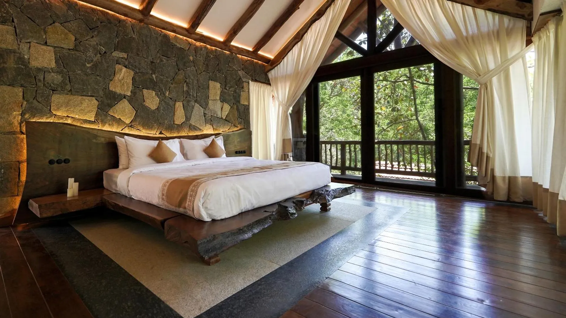 Earthitects Holiday Experiences,Wayanad Kalpetta