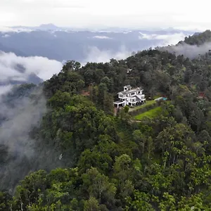 Resort Chateau Woods, Kalpetta